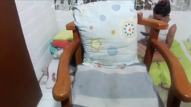 rose-crystal online show from January 12, 10:03 pm