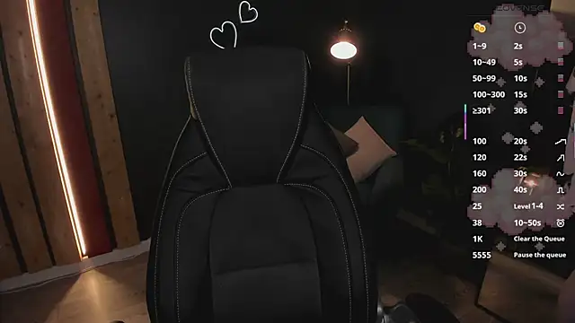 Ash Hasmy online show from April 10, 12:45 pm