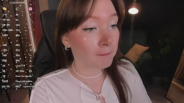 Snapshot of Ash_Hasmy chatting on November 12, 12:20 pm Ash Hasmy online show from November 12, 12:20 pm