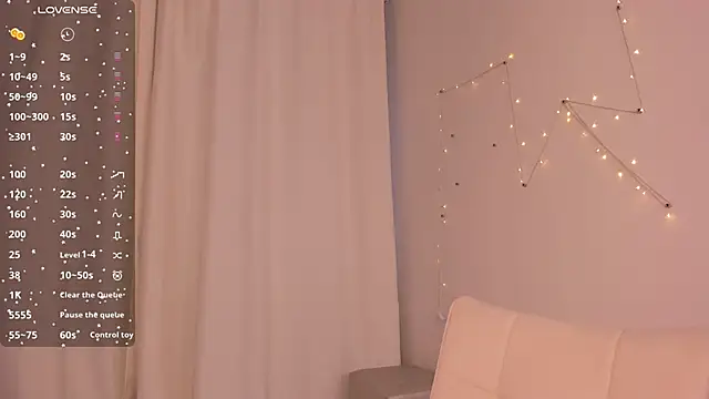 Snapshot of Ash_Hasmy chatting on November 16, 12:21 pm Ash Hasmy online show from November 16, 12:21 pm