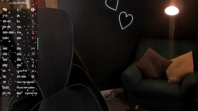 Snapshot of Ash_Hasmy chatting on November 22, 12:15 pm Ash Hasmy online show from November 22, 12:15 pm