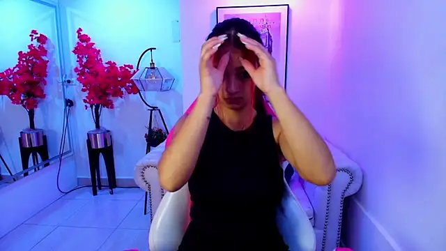 Snapshot of Katty_rounds chatting on November 11, 12:33 pm Katty rounds online show from November 11, 12:33 pm