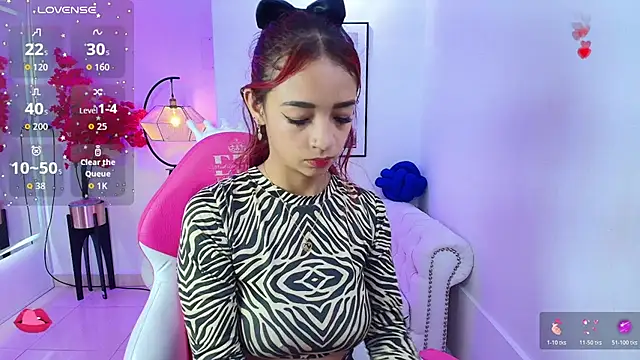 Snapshot of Katty_rounds chatting on November 28, 12:38 pm Katty rounds online show from November 28, 12:38 pm