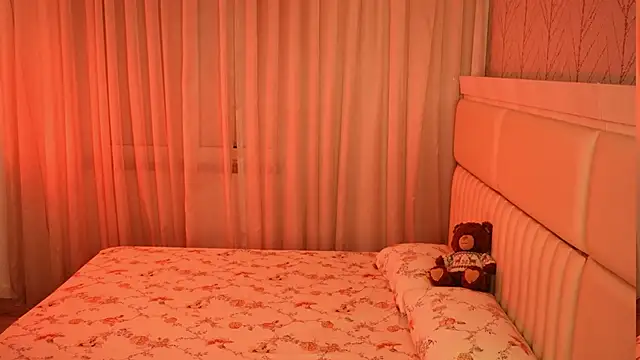 LiaGotti online show from April 12, 7:17 pm