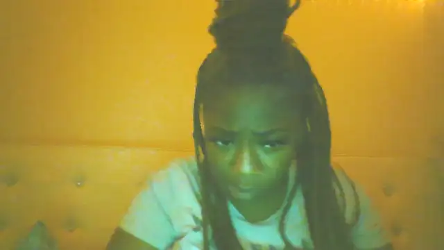 Snapshot of natashaaaa chatting on November 15, 5:11 am natashaaaa online show from November 15, 5:11 am