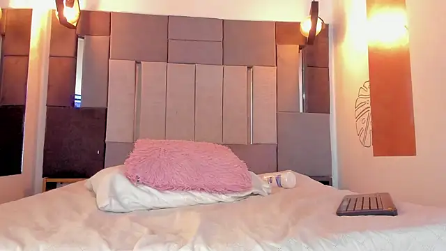 FreyrStone online show from January 10, 3:35 am