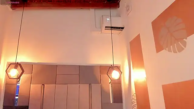 FreyrStone online show from March 11, 9:42 pm