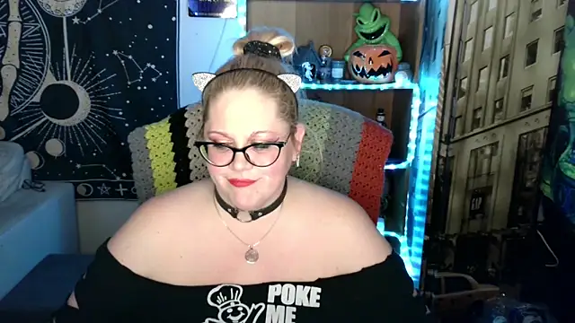 Kinky Witch online show from May 1, 1:32 am