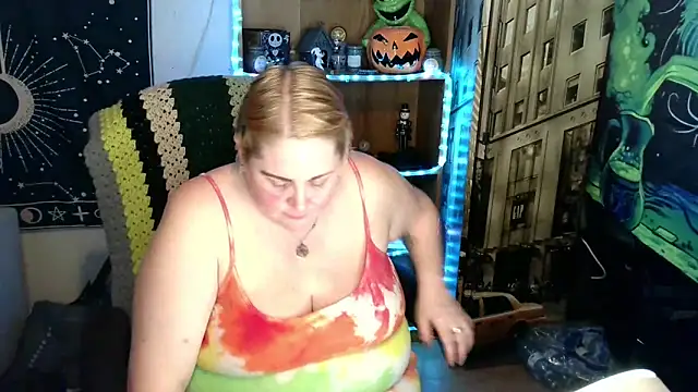 Kinky Witch online show from May 1, 4:56 pm
