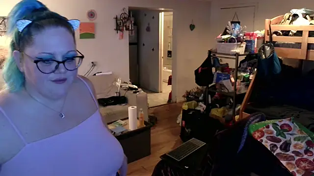 Snapshot of Kinky_Witch chatting on November 24, 3:56 pm Kinky Witch online show from November 24, 3:56 pm