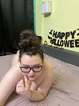 HaleyAyush online show from October 30, 4:59 pm