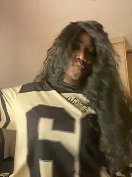 Alexia 24 online show from April 2, 12:18 am