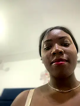 Snapshot of Alexia_24 chatting on December 17, 7:08 pm Alexia 24 online show from December 17, 7:08 pm