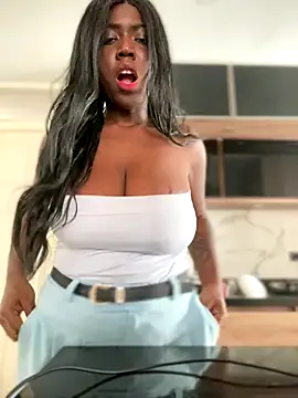 Snapshot of Alexia_24 chatting on November 4, 7:50 pm Alexia 24 online show from November 4, 7:50 pm