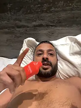 anaahmed30 online show from December 4, 10:31 pm