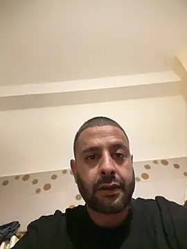 anaahmed30 online show from September 12, 8:19 pm