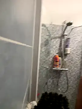 anaahmed30 online show from September 18, 9:56 am