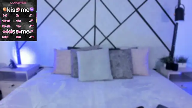 revenmiller  online show from December 3, 7:35 pm