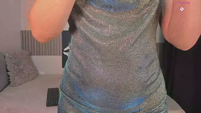 Hailey-Fox online show from February 12, 1:33 pm