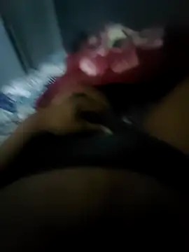 Snapshot of kulliguy chatting on November 2, 3:00 am kulliguy online show from November 2, 3:00 am