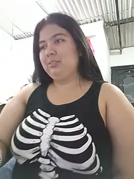 Snapshot of sultana_mihrima chatting on July 12, 12:22 am sultana mihrima online show from July 12, 12:22 am