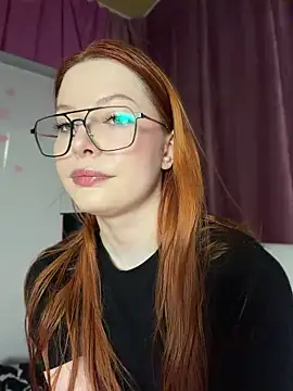 Dari Toy  online show from June 18, 1:27 pm