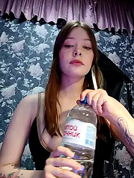 Dari Toy  online show from September 11, 1:38 am
