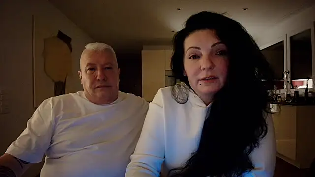 Snapshot of Kinky_Couple69 chatting on February 12, 8:52 pm Kinky Couple69 online show from February 12, 8:52 pm