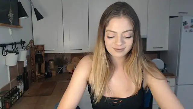 BuffyxLUST online show from February 18, 3:52 pm
