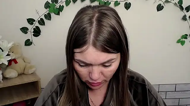 Snapshot of Magic_Katarina_ chatting on October 3, 9:11 am Magic Katarina  online show from October 3, 9:11 am