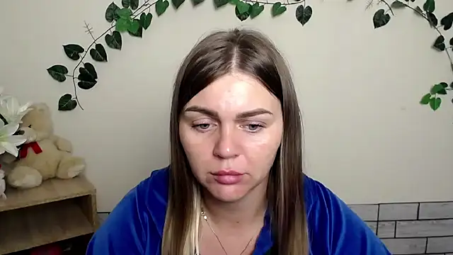 Snapshot of Magic_Katarina_ chatting on October 8, 7:32 am Magic Katarina  online show from October 8, 7:32 am