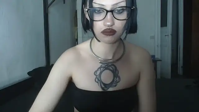 Snapshot of Susie_su chatting on May 28, 4:35 pm Susie su online show from May 28, 4:35 pm