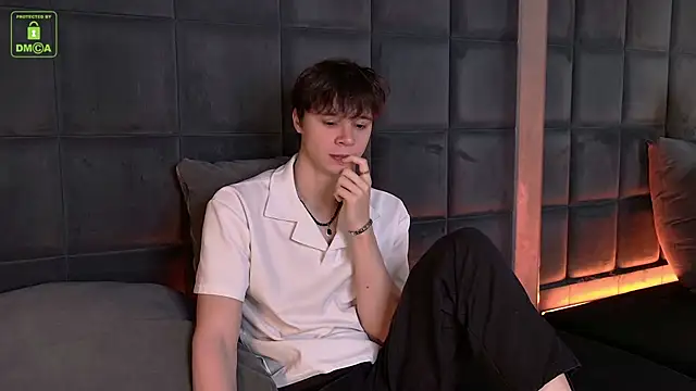 AnthonyHall online show from November 26, 10:26 am