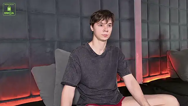 AnthonyHall online show from November 7, 4:28 am