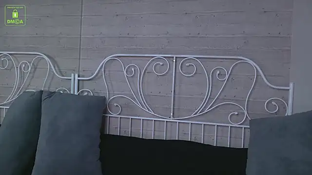 AnthonyHall online show from November 9, 4:49 am