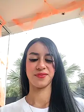 Juliana Xander online show from October 29, 4:39 pm