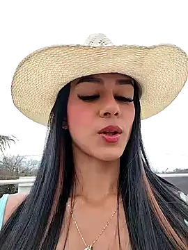 Juliana Xander online show from November 20, 2:29 pm