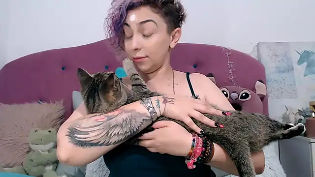 AAARUNY online show from November 9, 9:13 am