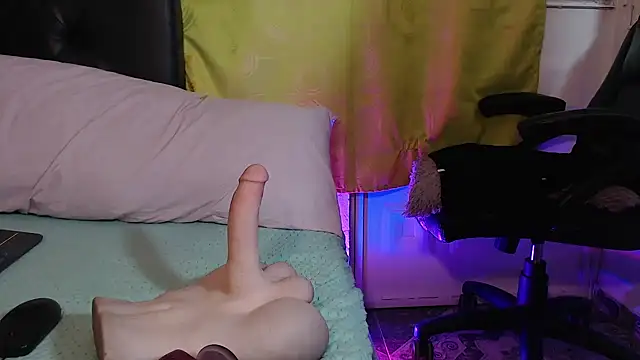 KrystalAdams online show from January 10, 12:55 pm