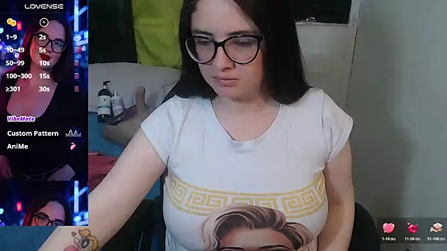 KrystalAdams online show from May 5, 1:03 pm