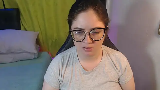 KrystalAdams online show from May 26, 2:48 pm