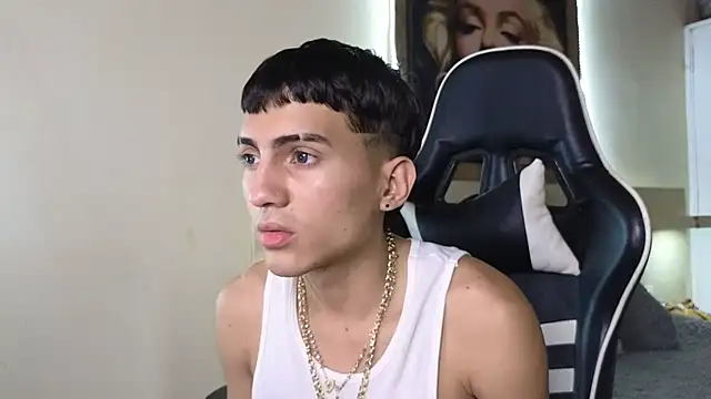 Snapshot of 777_camilo chatting on September 23, 9:11 pm 777 camilo online show from September 23, 9:11 pm