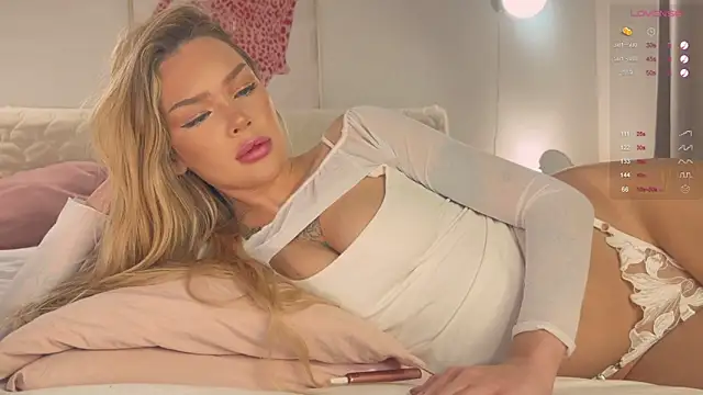 Tenderiris  online show from October 28, 1:28 am