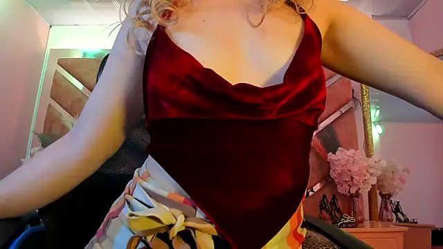 Pamela Squirtt online show from June 19, 3:45 am