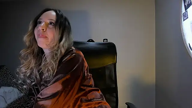 Pamela Squirtt online show from May 6, 11:58 am