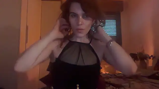 refem9 online show from March 12, 1:37 pm