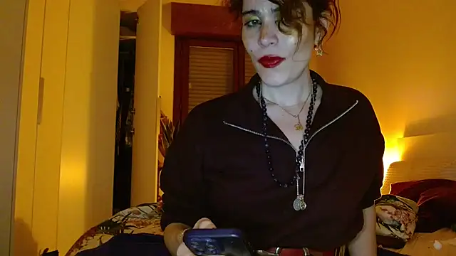 refem9 online show from December 22, 7:03 pm