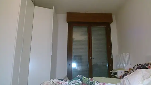 refem9 online show from October 22, 4:28 pm