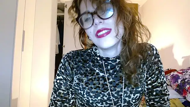 refem9 online show from October 13, 4:41 pm