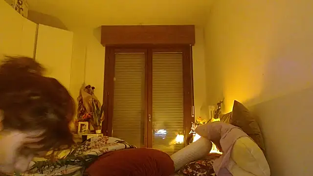 refem9 online show from November 10, 5:29 pm